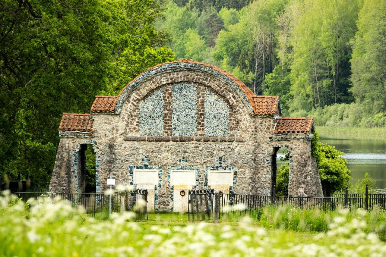 Faerna Herrgard & Spa Exterior photo